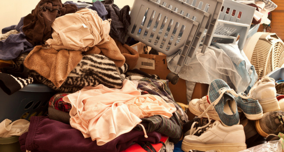 10 tips for decluttering your home or garage.